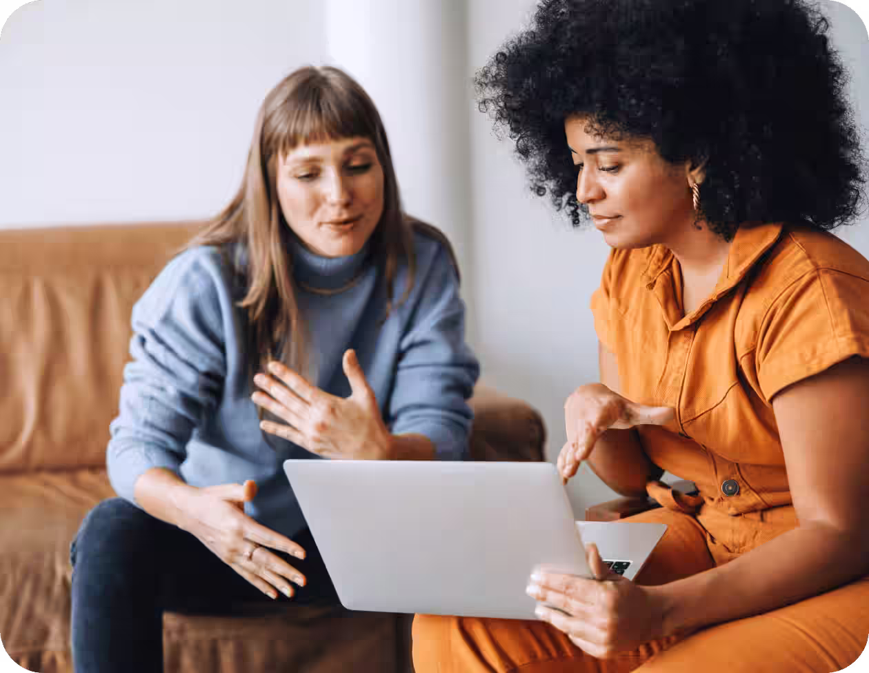 two colleagues discussing project