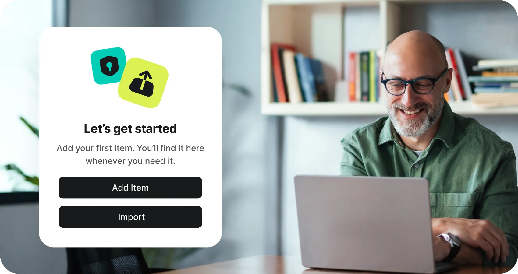 Un hombre en un escritorio con la tarjeta de la interfaz «Importar elementos»